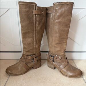 Gianni Bini Women's Tall Leather Riding Boots Distress Buckles Size 6.5